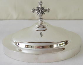 Irish sterling silver Ciborium